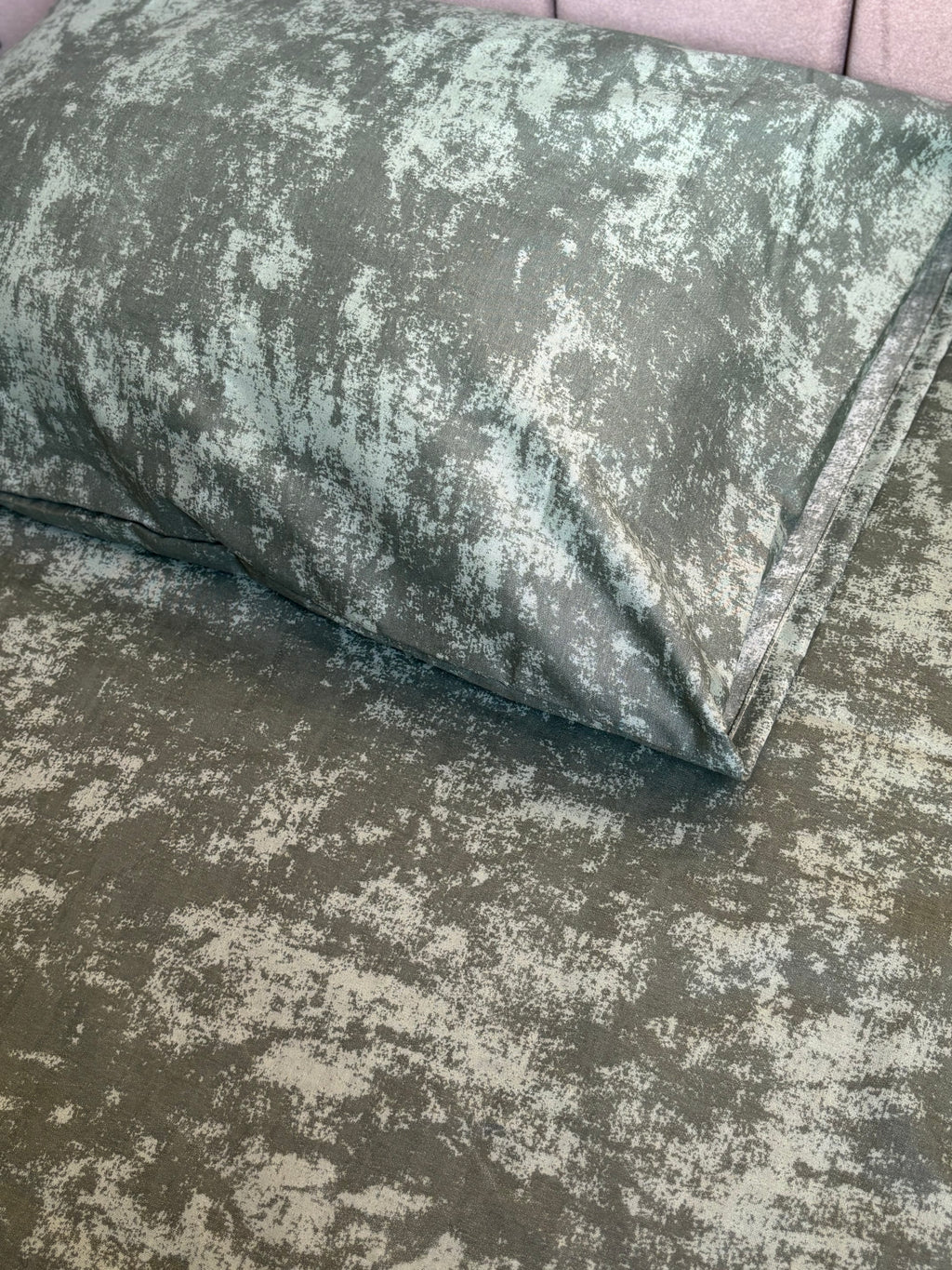 velvet tide sheet set