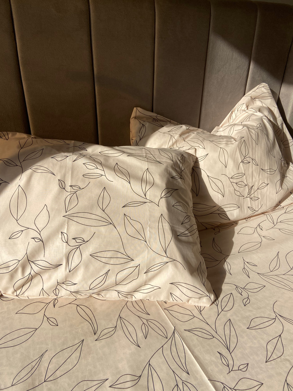 blush leaf sheet set