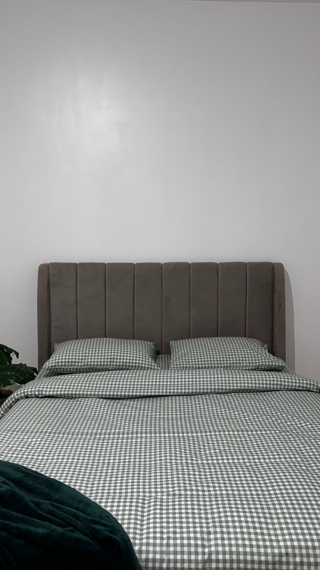 pisatchio checkered sheet set
