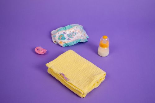 Butter yellow Muslin blanket