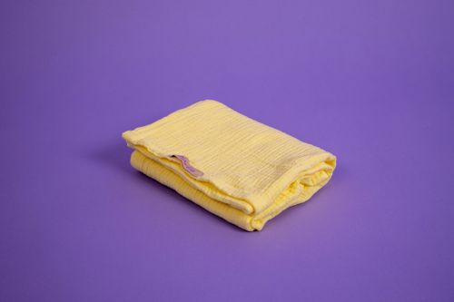 Butter yellow Muslin blanket